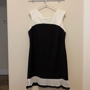 Cleo Petite Flapper Dress